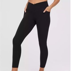 Offline Real Me Xtra 7/8 Crossover Leggings in Large